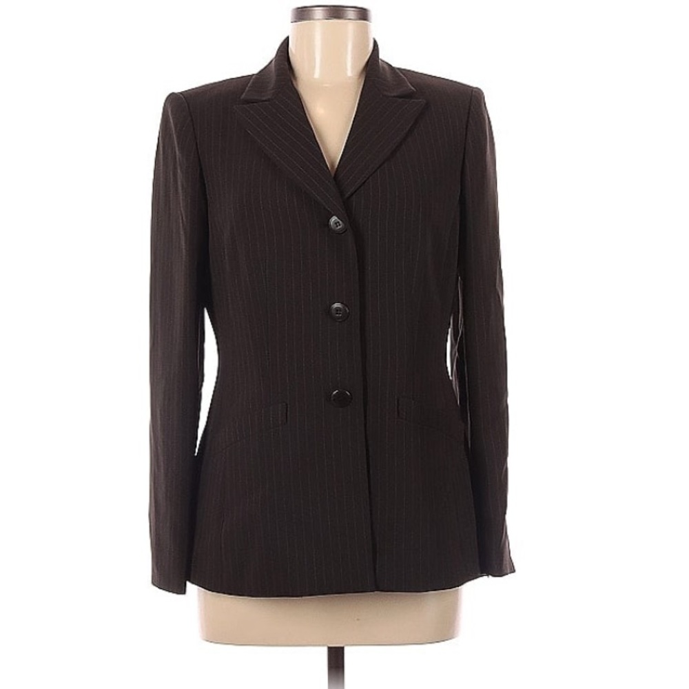 Le Suit brown pinstriped blazer